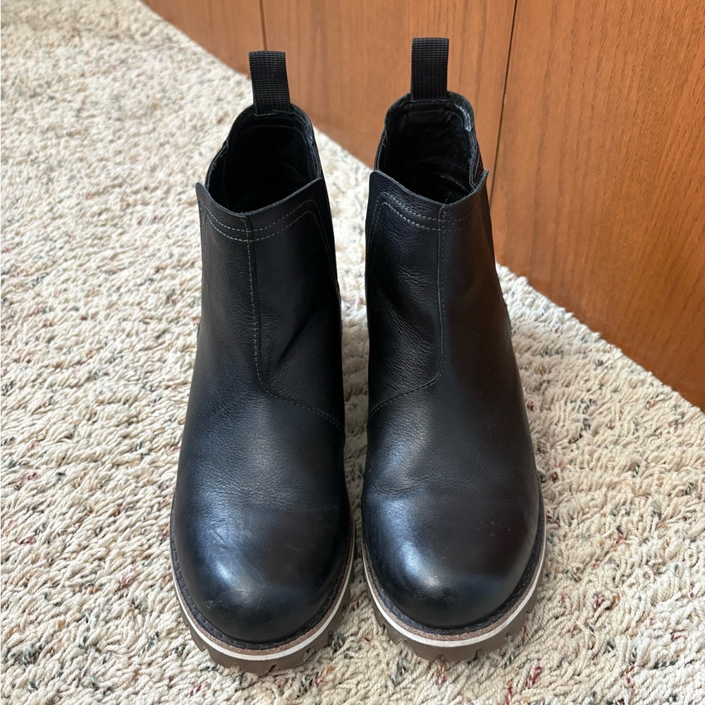 Chaco Women’s Fields Waterproof Black Chelsea Leather Ankle Boots Size 8.5 - Picture 2 of 8